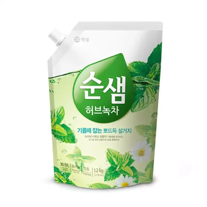 Soonsaem Natural Green Tea Средство для мытья посуды СУНСЭМ зеленый чай, 1200ml