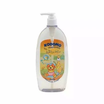 Шампунь детский с экстрактом ромашки Kodomo Baby Shampoo, 3+